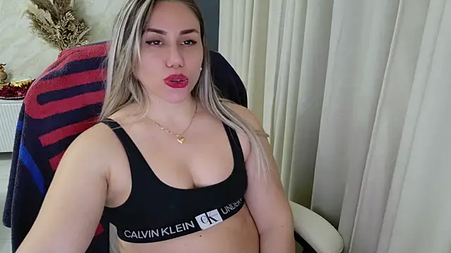 Snapshot of Annyfit4you chatting on 02-27-25, 11:26 Annyfit4you online show from 02-27-25, 11:26