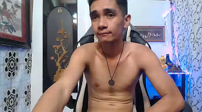 Snapshot of asianmaster27 chatting on 12-18-24, 02:53 asianmaster27 online show from 12-18-24, 02:53