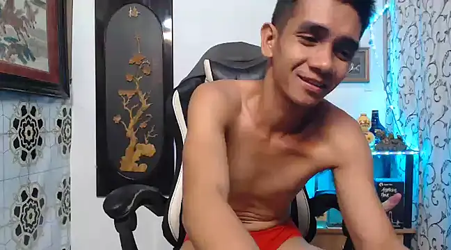 Snapshot of asianmaster27 chatting on 12-18-24, 11:45 asianmaster27 online show from 12-18-24, 11:45