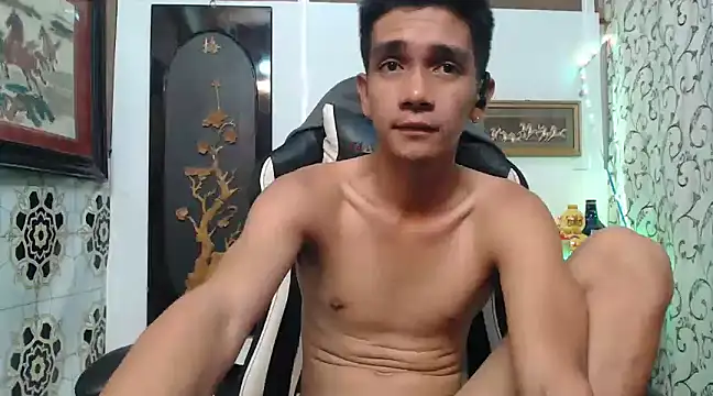 Snapshot of asianmaster27 chatting on 12-22-24, 03:55 asianmaster27 online show from 12-22-24, 03:55