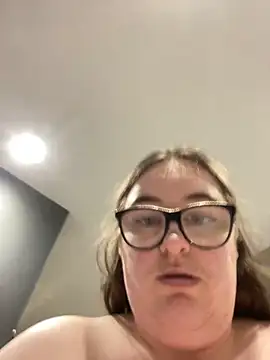 Snapshot of Rebecca_Summer chatting on 11-29-25, 07:22 Rebecca Summer online show from 11-29-25, 07:22