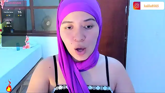 MatchedEyebrow online show from 12-14-25, 09:19