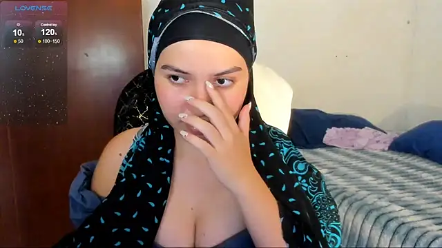 MatchedEyebrow online show from 05-11-26, 09:01
