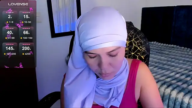 MatchedEyebrow online show from 06-11-26, 08:51