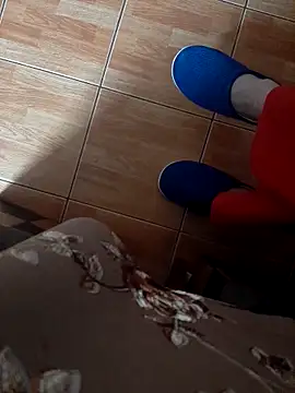 feet toes online show from 11-07-25, 07:19