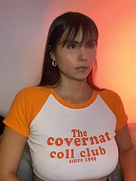 ameliayourfav1 online show from 02-02-26, 11:25