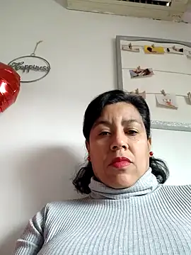 Molly newman6 online show from 02-15-25, 09:05