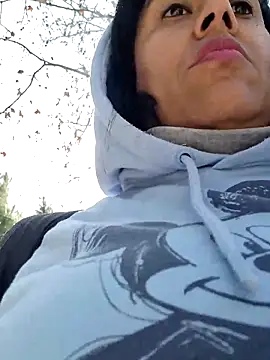 Molly newman6 online show from 02-16-25, 10:32