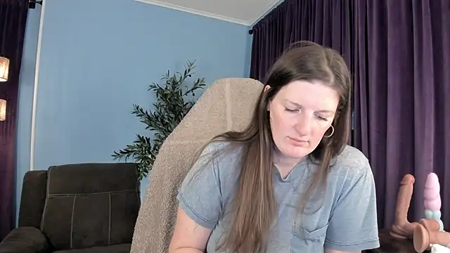 Snapshot of Kelly_Carolina chatting on 04-28-26, 11:26 Kelly Carolina online show from 04-28-26, 11:26