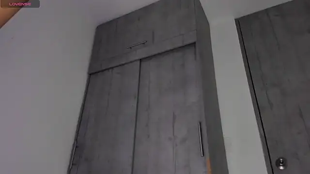 sofiaa snoww online show from 03-10-26, 02:16