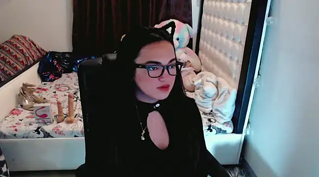 Snapshot of Goddess_Sarah chatting on 12-11-24, 07:57 Goddess Sarah online show from 12-11-24, 07:57