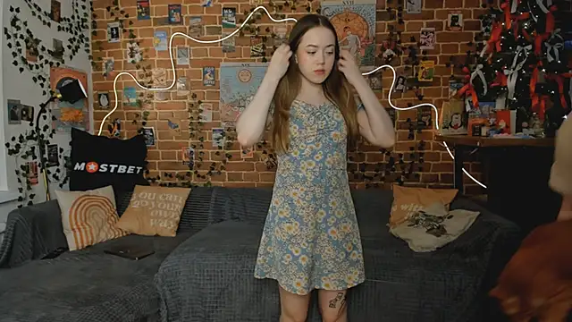 yamy yamy yamy online show from 01-20-25, 03:18