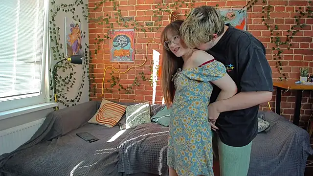 yamy yamy yamy online show from 09-11-25, 01:00