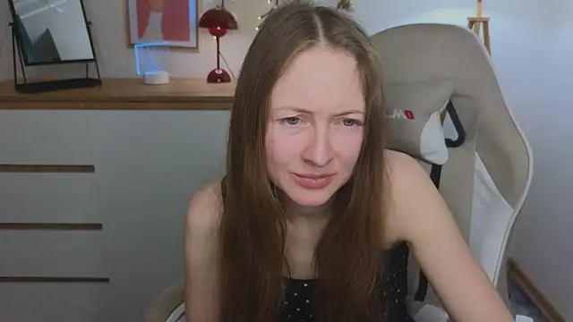 freya nilsson online show from 12-18-24, 07:08