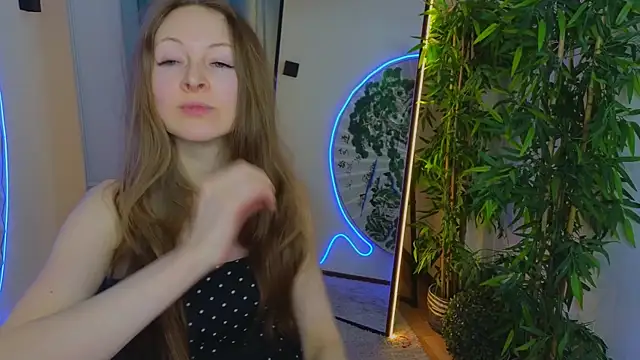 freya nilsson online show from 12-20-24, 07:17