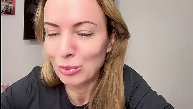 RachellAmazing online show from 02-07-25, 09:15