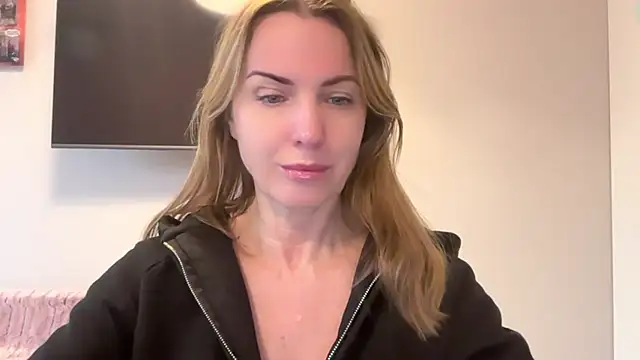 RachellAmazing online show from 02-13-25, 02:09