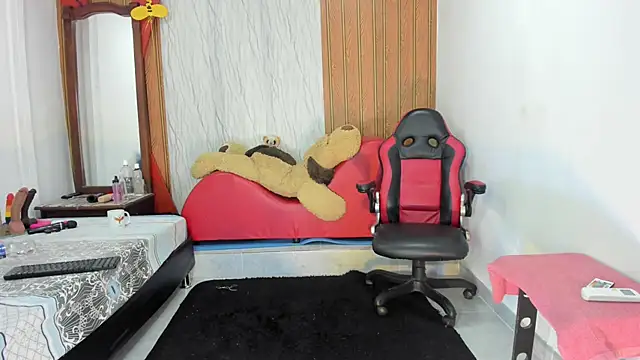 Lunastar02 online show from 06-29-26, 01:44