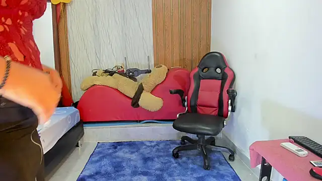 Lunastar02 online show from 07-06-26, 01:41