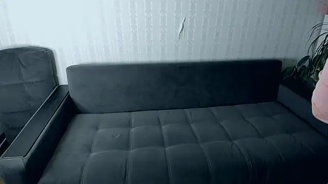 Snapshot of Jessica_Rubatte chatting on 10-21-25, 05:02 Jessica Rubatte online show from 10-21-25, 05:02