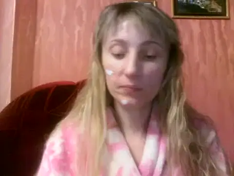 Biddy Alana online show from 12-10-24, 01:55