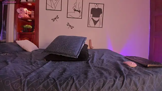 MarStonee online show from 02-22-25, 05:12