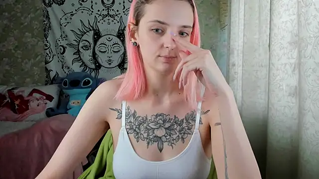 Cutie Adelia online show from 02-11-25, 09:42