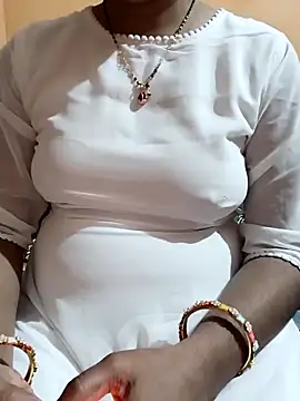 Diya 143 online show from 10-24-25, 04:42