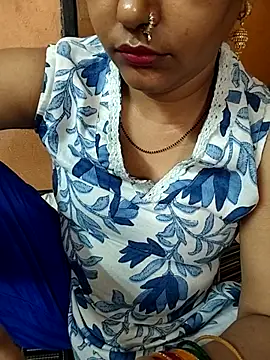 Snapshot of Diya_143 chatting on 07-22-26, 07:44 Diya 143 online show from 07-22-26, 07:44