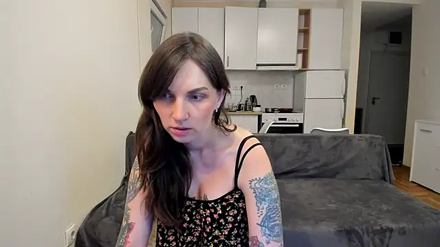 StacyTigerr online show from 02-20-25, 07:19