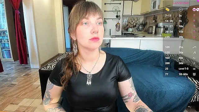 StacyTigerr online show from 05-06-26, 12:21