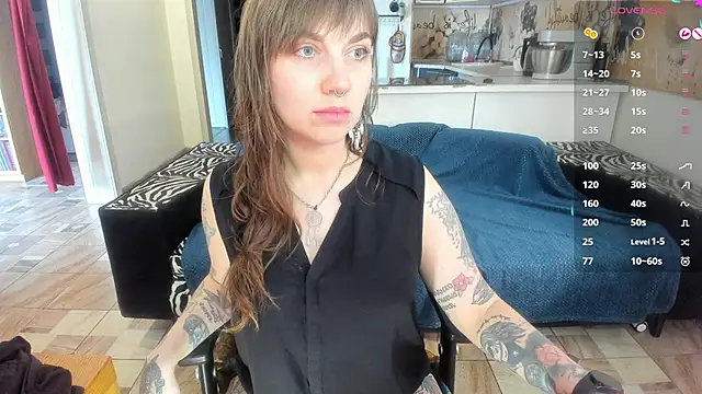 StacyTigerr online show from 05-13-26, 11:51