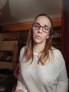 Dettybitch40 online show from 11-19-25, 08:09