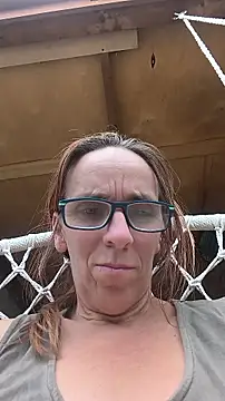 Dettybitch40 online show from 06-16-26, 12:19