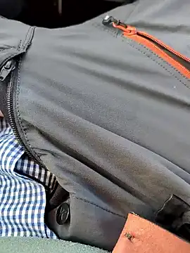 Snapshot of jungerbummser23 chatting on 03-21-25, 03:02 jungerbummser23 online show from 03-21-25, 03:02