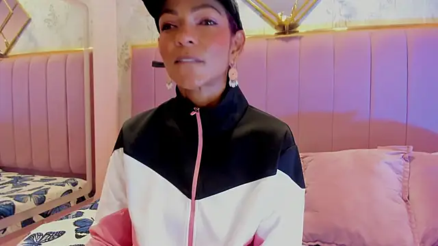 HannaPetit online show from 05-10-26, 11:37