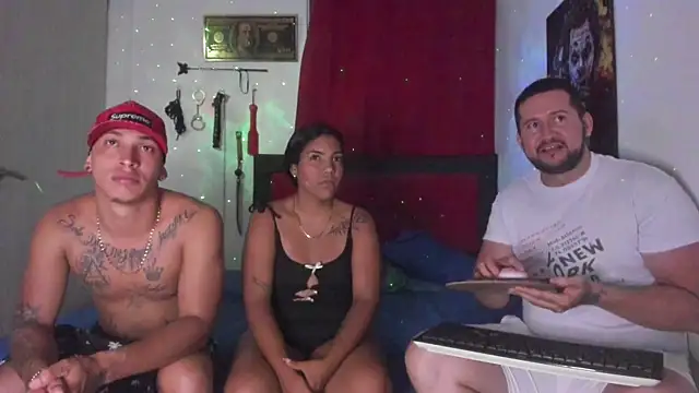 Snapshot of Lucyangelwebcams chatting on 03-04-26, 01:33 Lucyangelwebcams online show from 03-04-26, 01:33