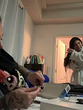 Snapshot of nativepumpkin95 chatting on 01-15-25, 04:57 nativepumpkin95 online show from 01-15-25, 04:57