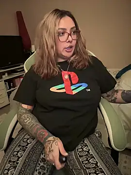 Snapshot of nativepumpkin95 chatting on 01-15-25, 08:41 nativepumpkin95 online show from 01-15-25, 08:41