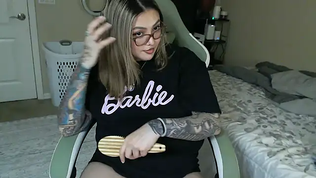 Snapshot of nativepumpkin95 chatting on 01-19-25, 03:50 nativepumpkin95 online show from 01-19-25, 03:50