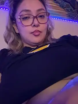 Snapshot of nativepumpkin95 chatting on 02-23-25, 01:57 nativepumpkin95 online show from 02-23-25, 01:57