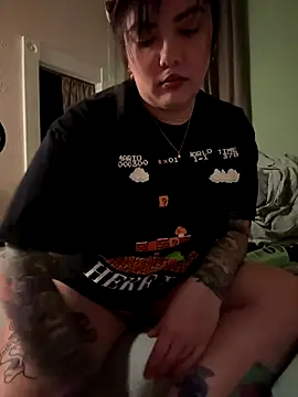 Snapshot of nativepumpkin95 chatting on 09-23-25, 10:35 nativepumpkin95 online show from 09-23-25, 10:35