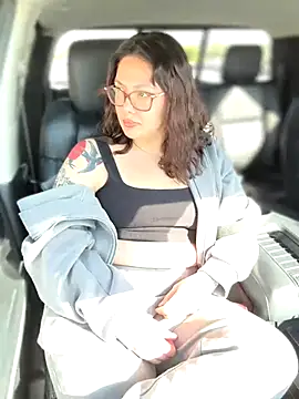 Snapshot of nativepumpkin95 chatting on 10-10-25, 07:57 nativepumpkin95 online show from 10-10-25, 07:57