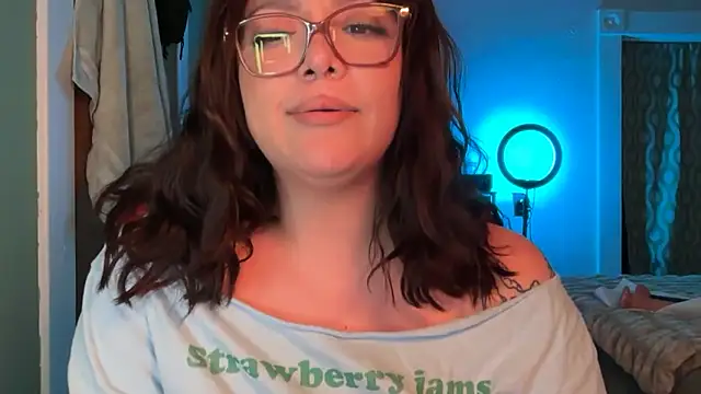 Snapshot of nativepumpkin95 chatting on 11-02-25, 06:16 nativepumpkin95 online show from 11-02-25, 06:16