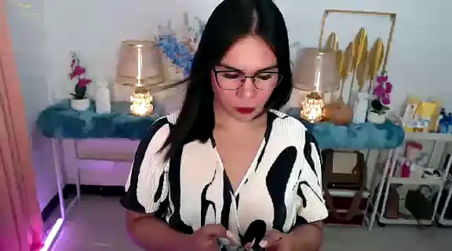 Asian flabby online show from 01-31-25, 10:52