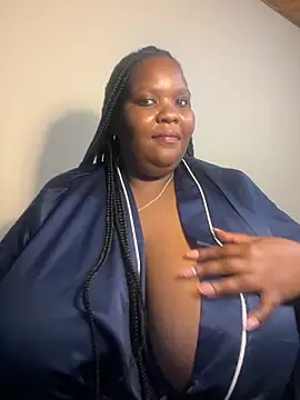 Michyboldy online show from 10-28-25, 11:29