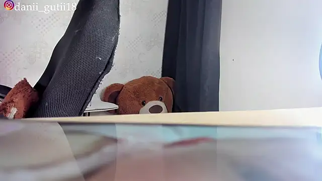 Snapshot of dani_rosee chatting on 11-05-25, 07:30 dani rosee online show from 11-05-25, 07:30