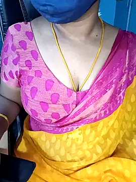 Snapshot of Tamil-hotwife chatting on 01-14-25, 06:38 Tamil-hotwife online show from 01-14-25, 06:38