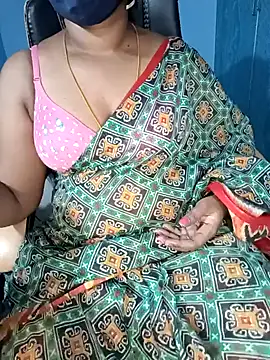 Snapshot of Tamil-hotwife chatting on 01-15-25, 07:34 Tamil-hotwife online show from 01-15-25, 07:34