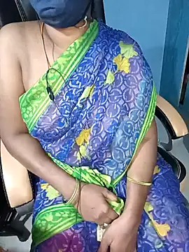 Snapshot of Tamil-hotwife chatting on 01-19-25, 08:09 Tamil-hotwife online show from 01-19-25, 08:09